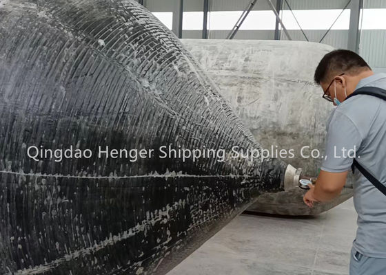 جودة BV Certified Marine Rubber Airbag and Pneumatic Rubber Fender with 4-25m Length and 6-8 Years Useful Life مصنع