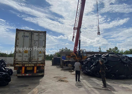 جودة مصدات مطاطية قابلة للنفخ للقوارب مع كرات مطاطية مصنع