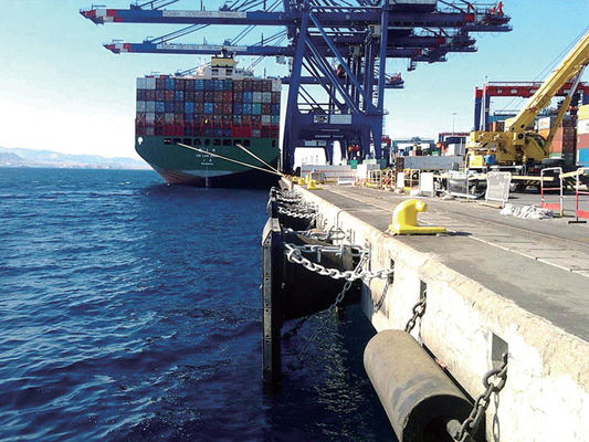 جودة وسادة مطاطية لسفينة بحرية من النوع المخروطي ، مصدات مطاطية للقارب المخروطي مصنع