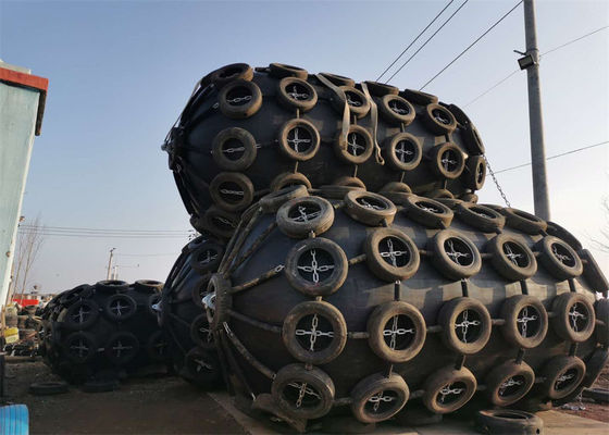 جودة يلبي قارب السفينة البحرية باستخدام الحاجز المطاطي الهوائي ISO 17357 مصنع