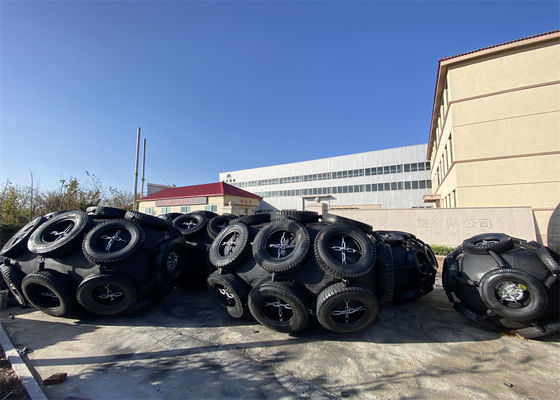 جودة السفينة البحرية يوكوهاما النوع المطاطي المضغوط مع شبكة سلسلة مصنع