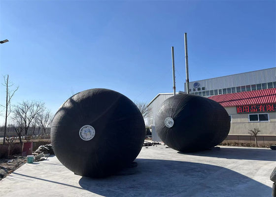 جودة حافة الميناء المزلق المياه المضخمة الملاحية المضخمة لحماية السفينة مصنع