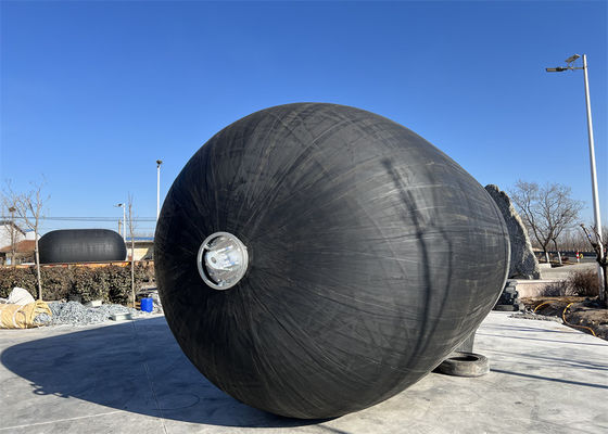 جودة حافة الميناء المزلق المياه المضخمة الملاحية المضخمة لحماية السفينة مصنع