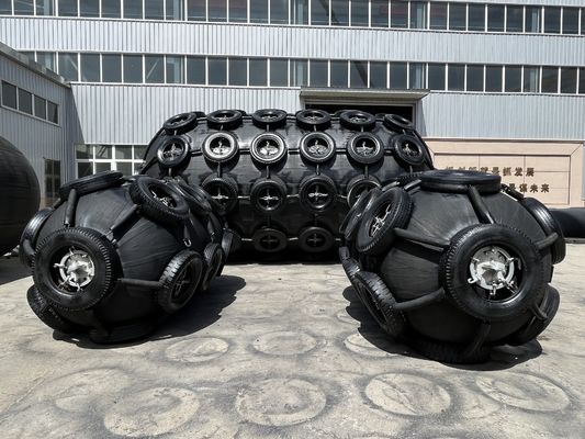 جودة سهلة التركيب الأسطوانة العائمة المطاطية المضغوطة الحماية الميناء مصنع