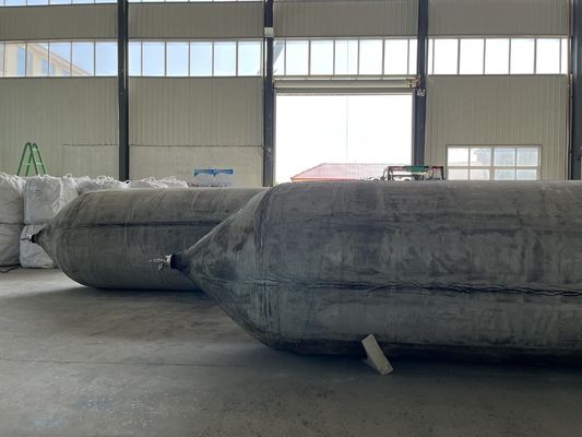 جودة High Pressure Resistance Inflatable Marine Airbags Cylindrical Type Offering Performance For Ship Launching Cargo Handling مصنع