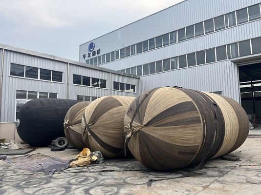 جودة أسود مخصص يوكوهاما المزلق المضغوط مصنع