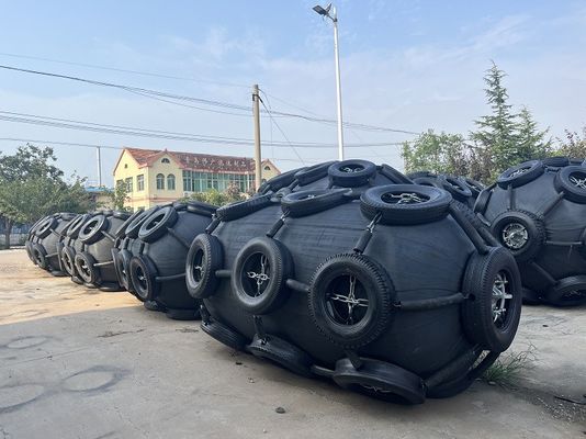 جودة إيزو 17357 قوارب بحرية رصيف المستنقعات المطاطية العائمة للرصيف / السفينة / القارب مصنع