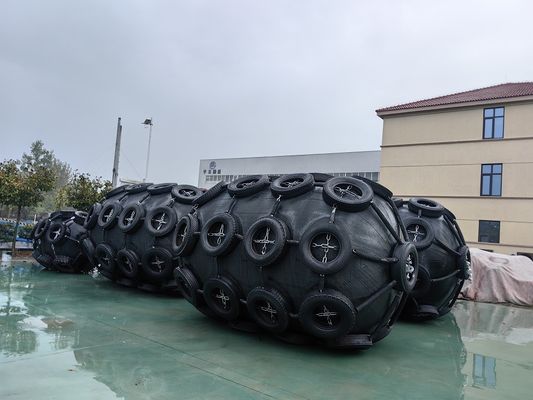 جودة Rubber Pneumatic Marine Fender Protection for Pressure Situations المصنع