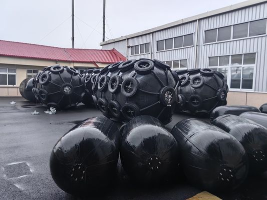 جودة Rubber Pneumatic Marine Fender Protection for Pressure Situations المصنع