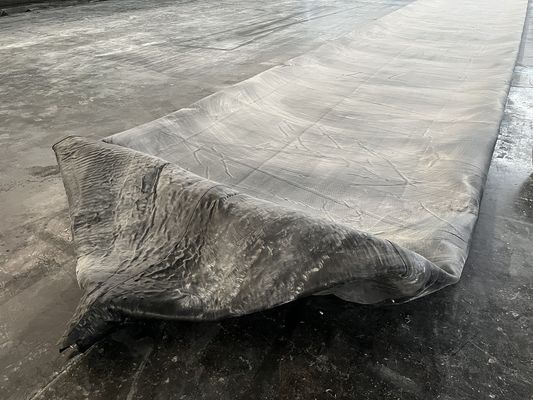 جودة Inflatable Barge Docking Airbag Pressure Range 0.2-0.4Mpa Provide Safe Protection During Barge Mooring Docking مصنع