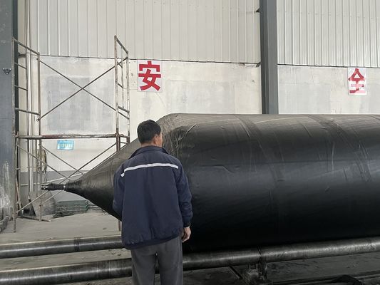 جودة Inflatable Barge Docking Airbag Pressure Range 0.2-0.4Mpa Provide Safe Protection During Barge Mooring Docking مصنع