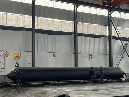 جودة قوة المطاط والألياف الاصطناعية الملاحية المطاط الهوائي المضخم باستخدام الهواء المضغوط مثالية لرفع البحرية وإطلاق التطبيقات مصنع