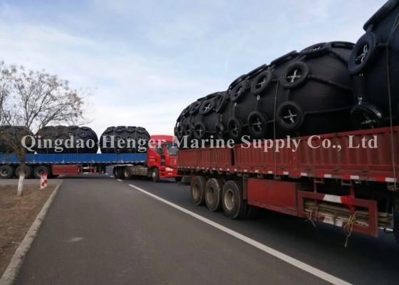 جودة 50KPa / 80Kpa Marine Boat Fender EVA Foam Fender مصنع