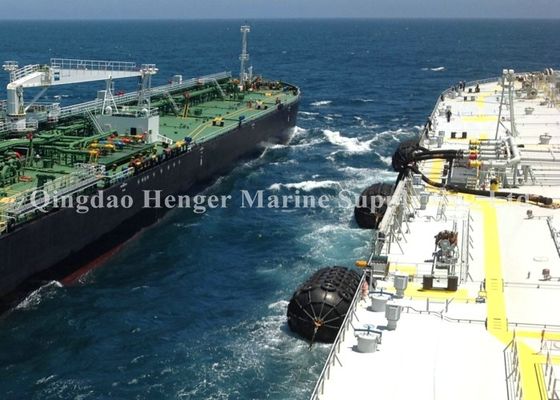 جودة دائم البحرية البحرية الحاجز ، 50 kpa / 80kpa التجاري قارب المصدات مصنع