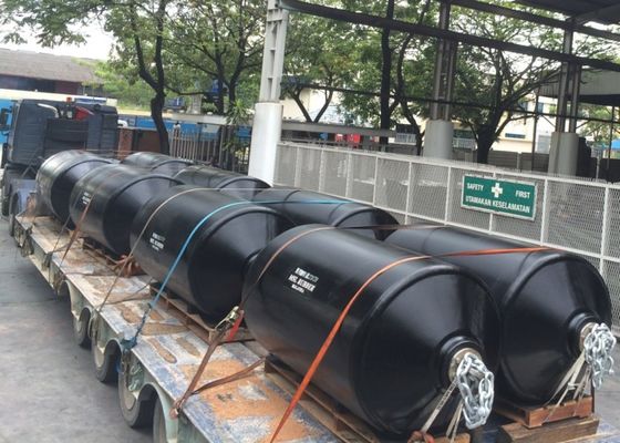 جودة معبأة ملونة بكثافة داخل قفص الاتهام الصلبة إيفا رغوة مليئة الحاجز مصنع