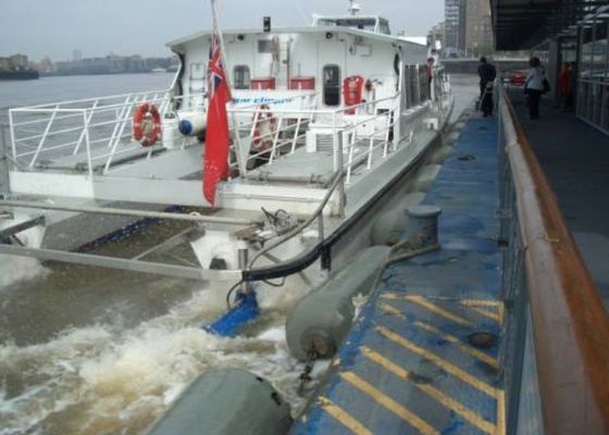 جودة متعدد الألوان الخيار رغوة مليئة الحاجز مع الاطارات وسلسلة حماية الأكمام مصنع