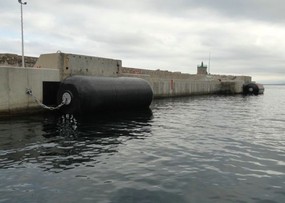 جودة يخت استخدام رغوة تملأ قوارب مصدات ، مكافحة التصادم إيفا رغوة تملأ مصدات حوض مصنع