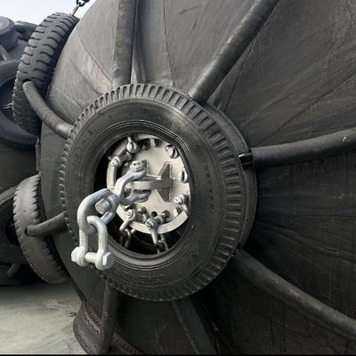 جودة ISO 17357 Certified Natural Rubber Pneumatic Fender with 50Kpa Working Pressure for Marine Safety المصنع