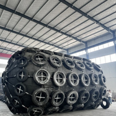 جودة ISO 17357 Certified Natural Rubber Pneumatic Fender with 50Kpa Working Pressure for Marine Safety المصنع