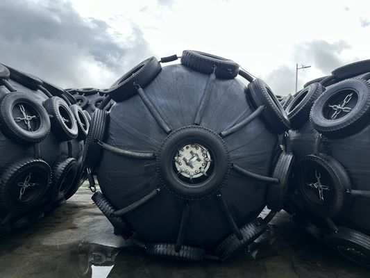 جودة عمر التصميم من 8 إلى 15 عامًا المروحة البحرية المروحة تقدم 50kPa 80kPa ضغط وطريقة التثبيت سلسلة حبل PP مثالية للرصيف للسفن مصنع