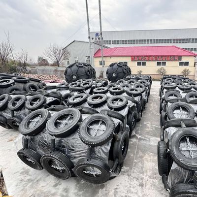 جودة أجهزة الطوارئ المملوءة بالرغوة EVA المخصصة لحماية البحرية مصنع