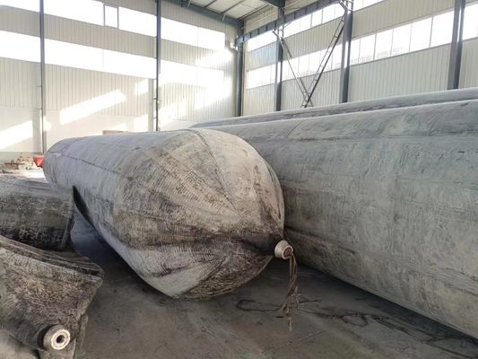 جودة وسادة هوائية مطاطية بحرية من 4 إلى 12 طبقة لإطلاق السفن والرفع الثقيل مصنع