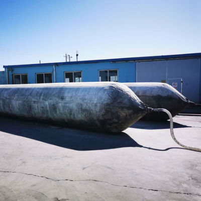 جودة الأكياس الهوائية المطاطية البحرية القوية للغاية الحلول المرنة لمعالجة الحمولة الثقيلة للسفن مصنع