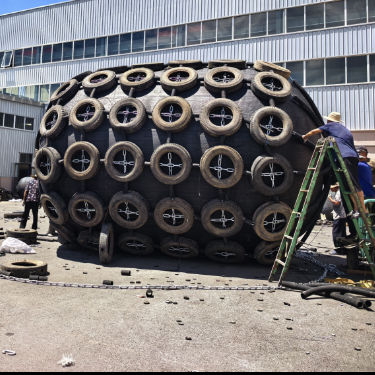 جودة أجهزة طرد مطاطي للسيارات ذات جودة عالية للحماية البحرية مصنع