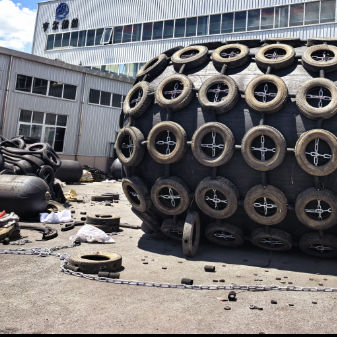 جودة واقيات مطاطية قابلة للنفخ 50 كيلو باسكال و 80 كيلو باسكال لنقل السفينة إلى السفينة مصنع