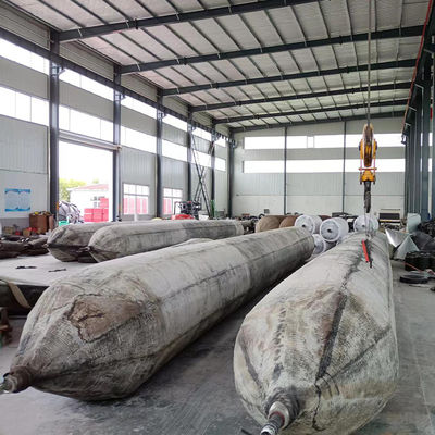 جودة وسادة هوائية مطاطية بحرية من هنغر لرفع وإنزال الأحمال الثقيلة مصنوعة من المطاط الطبيعي المتين مصنع