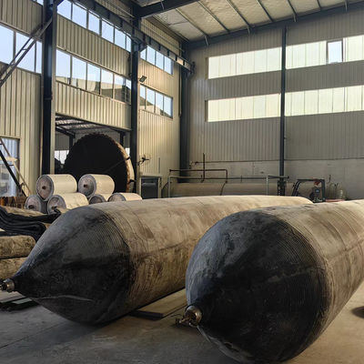 جودة وسادة هوائية مطاطية بحرية من هنغر لرفع وإنزال الأحمال الثقيلة مصنوعة من المطاط الطبيعي المتين مصنع