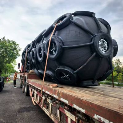 جودة نظام حماية رصيف بحري من المطاط الهوائي المتين مناسب للسفن والبارجات والموانئ لامتصاص الصدمات مصنع