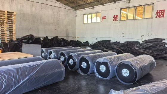 جودة طراز EVA الفحم المملوء المزلق للاستخدام في الميناء والبحر مصنع