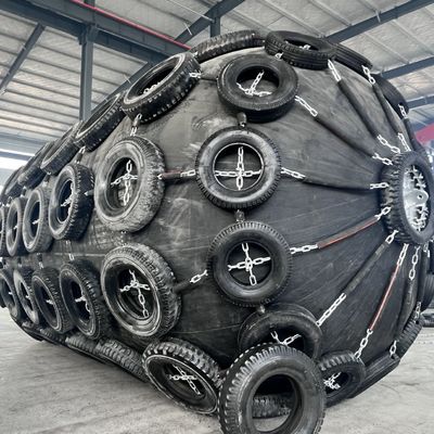 جودة Initial Internal Pressure 80kpa Marine Fendre Net Type Ideal for Marine Vessel Impact Absorption and Dock Safety Systems مصنع