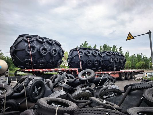 جودة واقيات الميناء الأصلية مع ضغط نفخ 50 كيلو باسكال مصنع