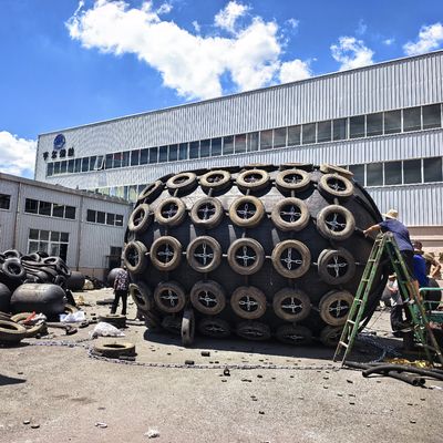 جودة جهاز التشويش المضغوط من المطاط البحري من نوع يوكوهاما مع شهادة BV لعمليات STS وDocking مصنع