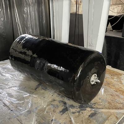 جودة واقيات طافية مملوءة بالفوم معتمدة من BV لتطبيقات STS (من سفينة إلى سفينة) القياسية مصنع