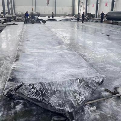 جودة حقيبة هواء مطاطية بحرية عالية الجودة مع 4-12 طبقة مادة سلك الإطارات الاصطناعية لرفع الأشياء الثقيلة و 10-15 سنة من العمر مصنع