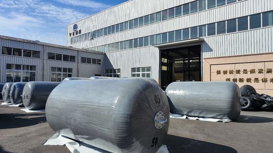 جودة أداء ممتاز وخصائص ملونة فوم مليئة المروحة مع السلاسل المسالجة الساخنة مصنع