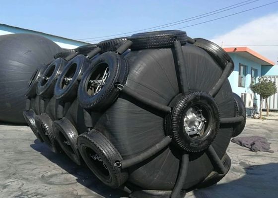 جودة Hot Dip Galvanized Foam Filled Fender with 10 Years Using Life and High Energy Absorption for Marine Safety مصنع