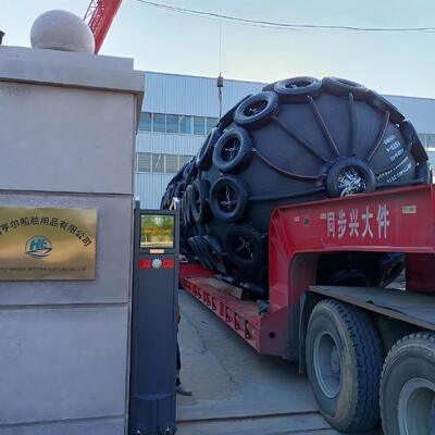 جودة Black Marine Rubber Airbag Safety Effective Green Environmental Protection مصنع