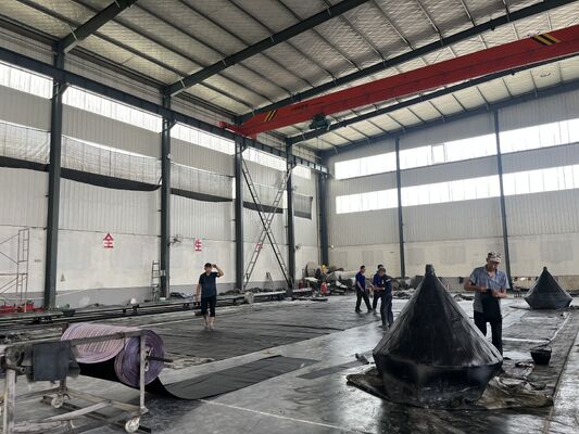 جودة Marine Rubber Airbag with Rapid Inflation Manifold for Simultaneous Multi Unit Operation in 0.8-3 M Diameter المصنع