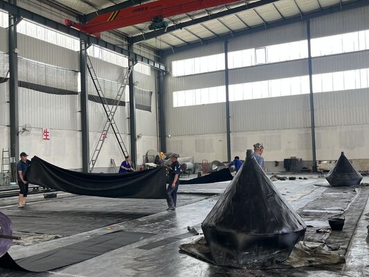 جودة Marine Rubber Airbag with High Grip Surface Pattern for Stable Shipyard Positioning in 0.8-3 M Diameter and 4-25 M Length المصنع