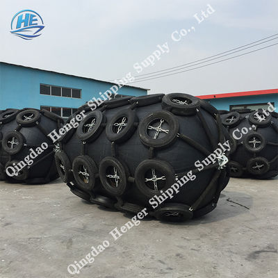 جودة حواجز مطاطية هوائية ISO17357 بأحجام مخصصة 0.3-4.8 متر مصنع