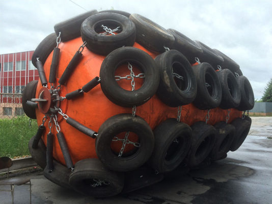جودة Low Maintenance Required UV Resistant And Corrosion Resistant Foam Filled Fender with High Energy Absorption Capacity for Marine Floating Fender المصنع