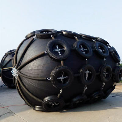 جودة درابزين بحري قابل للنفخ قابل للنفخ من المطاط الطبيعي D2.5x3.5m مصنع