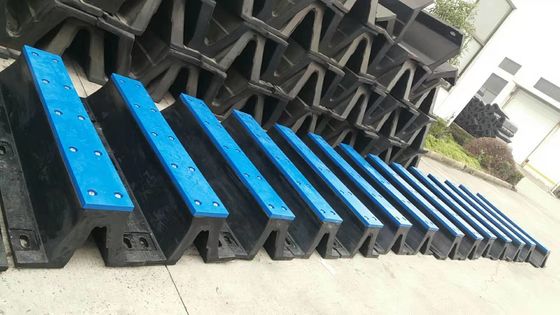 جودة H200 * L800 حاجز مطاطي بحري نوع V الحاجز للسفن ضمان لمدة سنتين مصنع