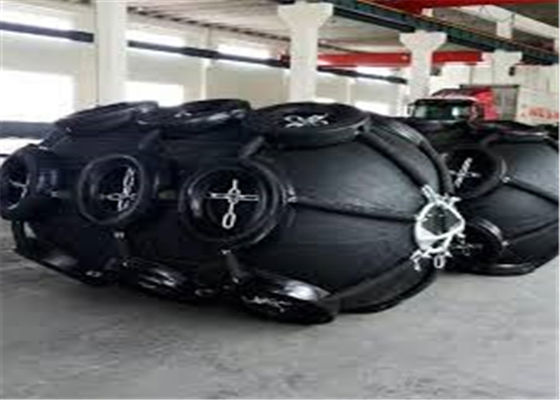 جودة 3.3m 50kPa 80kPa حماية السفن قارب المطاط الحاجز مصنع