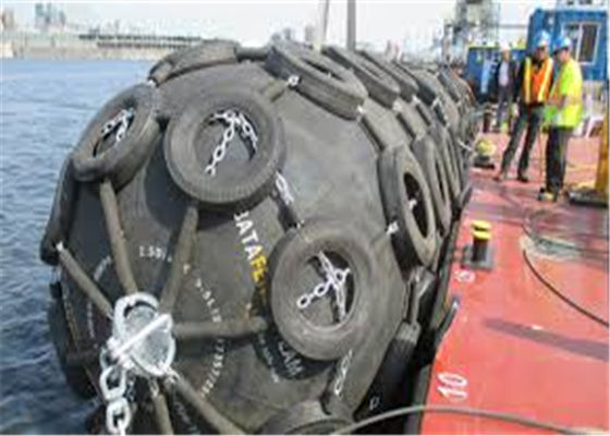 جودة 0.5x1m سلسلة الإطارات الهوائية المجلفنة الحاجز البحري مصنع