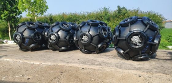 جودة CCS 3.3m Diameter 50Kpa STD درابزين مطاطي هوائي ضمان لمدة 24 شهرًا مصنع